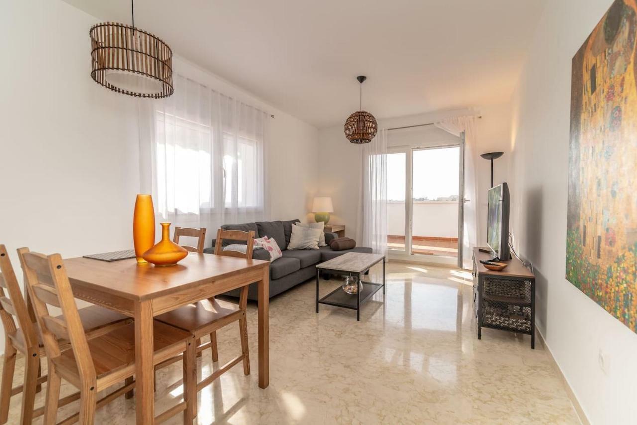 Recently Decorated 2Bdr Penthouse In Fuengirola Lejlighed Eksteriør billede